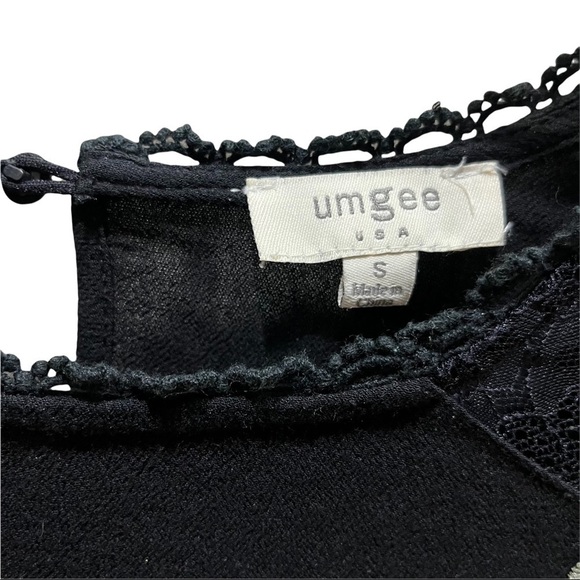 UMGEE Black High Low Hem Red Floral Embroidered  Sleeves Boho Tunic Top Sz S - Picture 4 of 8